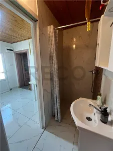 RECO Casa cu teren generos la doar 10 minute de Oradea-Fughiu - foto 9