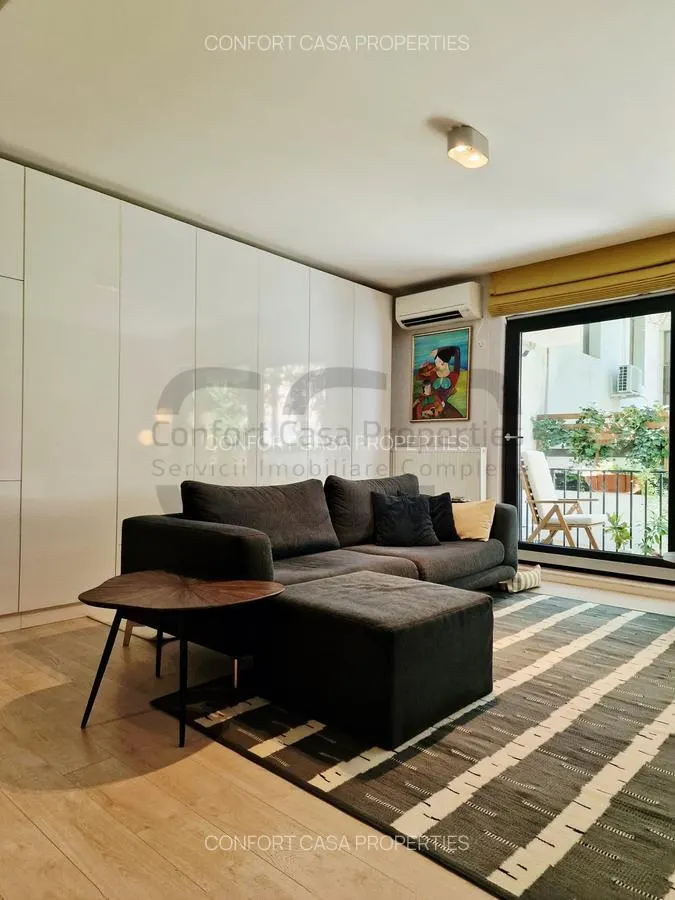 1 Mai  - Pta Victoriei - Apartament 3 camere -gradina de 95 mp amenajata - foto 7