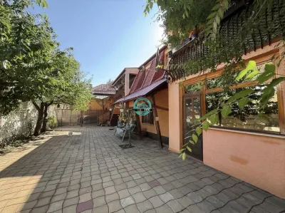 Casa de vanzare de 342 mp, teren 317, zona Semicentrala - Targu Mures