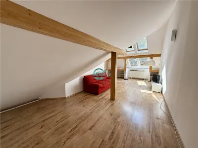 Casa de vanzare de 342 mp, teren 317, zona Semicentrala - foto 9