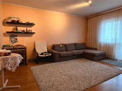 Apartament 3 camere 2 bai cu centrala proprie zona Cantacuzino - Ploiesti