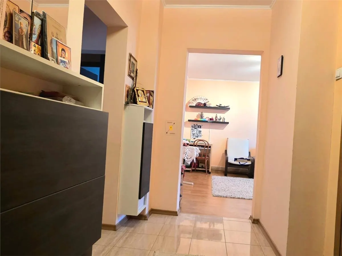 Apartament 3 camere 2 bai cu centrala proprie zona Cantacuzino - foto 7