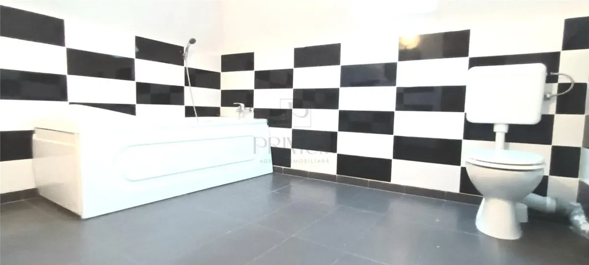 Vila  D+P+1+M de inchiriat pentru birouri 6 camere - Complexul Studentesc - foto 13