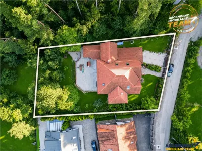 Resedinta privata la marginea padurii, 1.400mp parc privat, terase, garaj incalzit, Sacele - foto 9