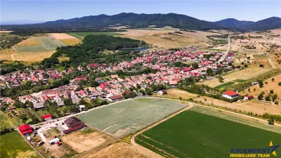 FILM!  1.400 mp, teren intravilan, in Maierus, Brasov - foto 2
