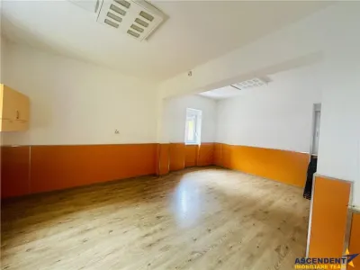 Proprietate versatila-:pretabila spatiu birouri, gradinita/scoala, centru medical, zona Blumana, Brasov - foto 14