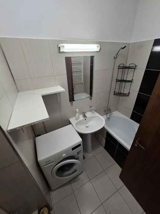 Pet  friendly! Studio 52 mp + terasa, priveliste, parcare, mobilat, echipat - foto 4