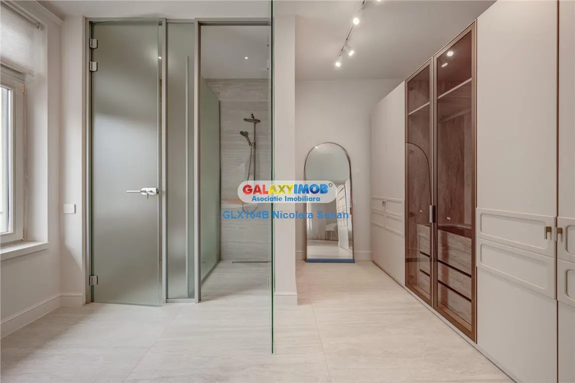 VANZARE CASA SPECTACULOASA DOROBANTI RENOVATA IN TOTALITATE - foto 12