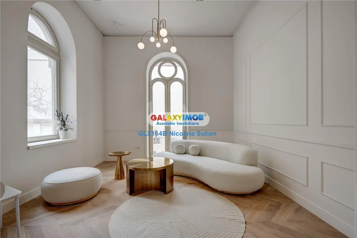VANZARE CASA SPECTACULOASA DOROBANTI RENOVATA IN TOTALITATE - foto 3