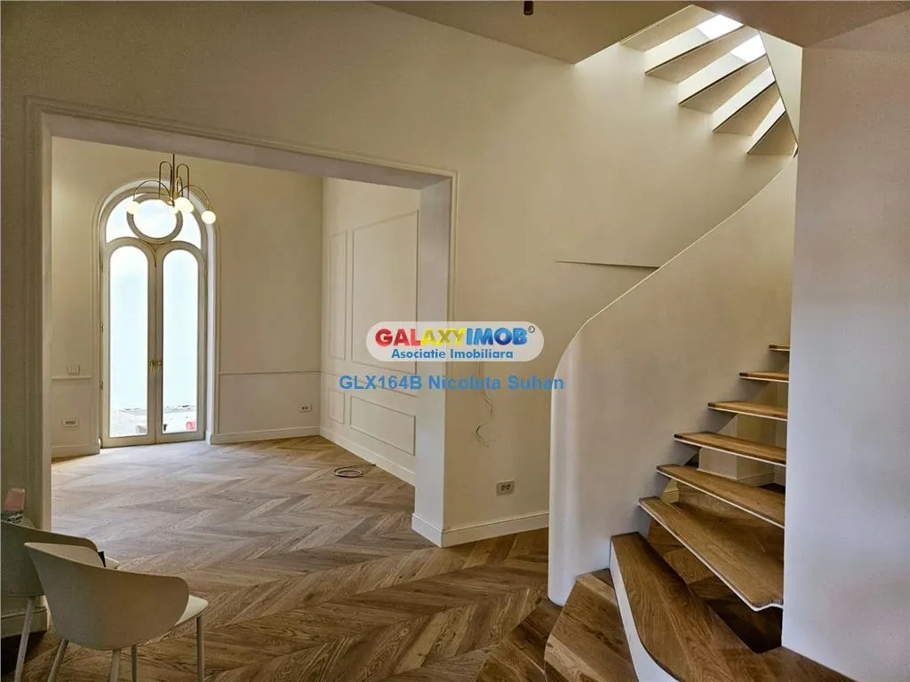 VANZARE CASA SPECTACULOASA DOROBANTI RENOVATA IN TOTALITATE - foto 24
