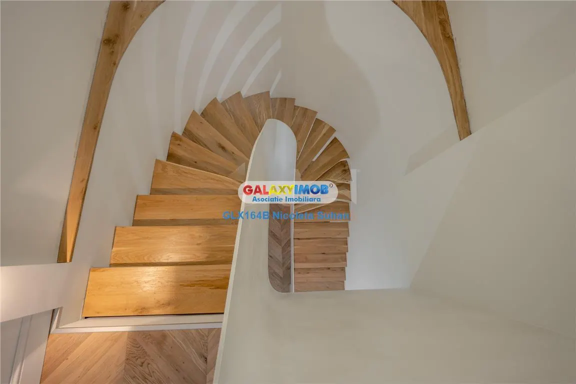 VANZARE CASA SPECTACULOASA DOROBANTI RENOVATA IN TOTALITATE - foto 6