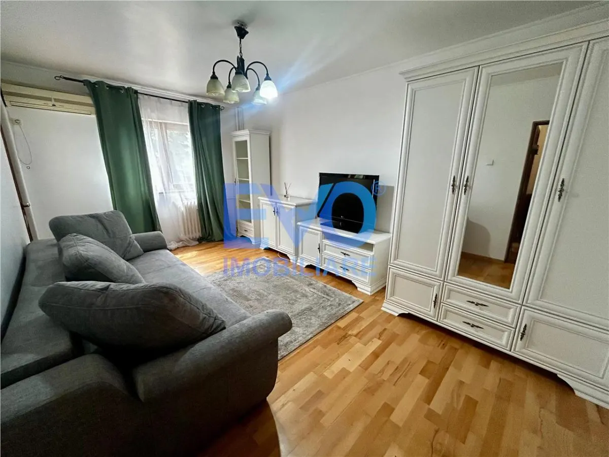 DE INCHIRIAT APARTAMENT CU 2 CAMERE CENTRAL - foto 1