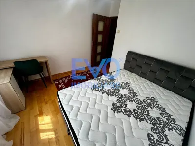 DE INCHIRIAT APARTAMENT CU 2 CAMERE CENTRAL - foto 2