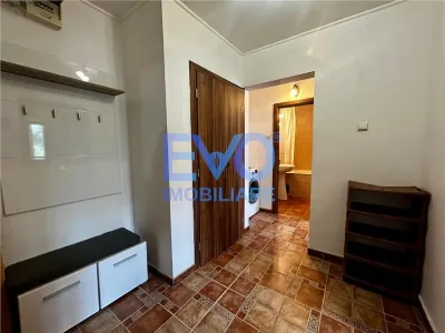 DE INCHIRIAT APARTAMENT CU 2 CAMERE CENTRAL - foto 8