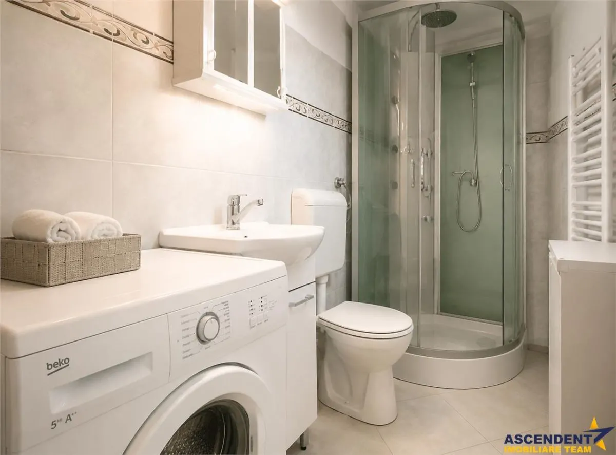 Corp de casa cu 3 camere, parcare in curte, Drumul Poienii, langa parcul Ina Schaeffler. - foto 10