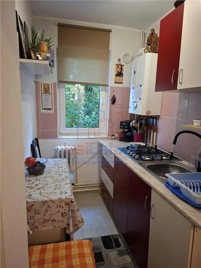 Apartament 2 camere, Alexandru cel Bun - Zona linistita, acces facil, 36 mp - foto 4