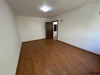 Apartament cu 3 camere de vanzare, zona Piata Moldovei - foto 2