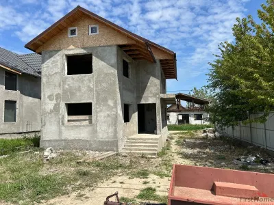 Casa P+1 de vanzare in Campineanca, cartier tineretului - foto 2