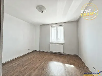 Apartament decomandat cu panorama spectaculoasa, Simeria, Str. Dealului, Sfantu Gheorghe, Covasna - foto 4