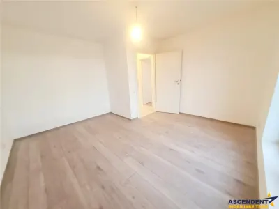Vila superba cu 5 camere, intabulata 2025, P+E, toate utilitatile, Harman, Brasov - foto 6