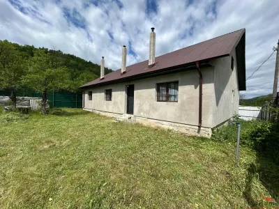 Casa P+M, de vanazre, in com. Vrancioaia - Vrancioaia