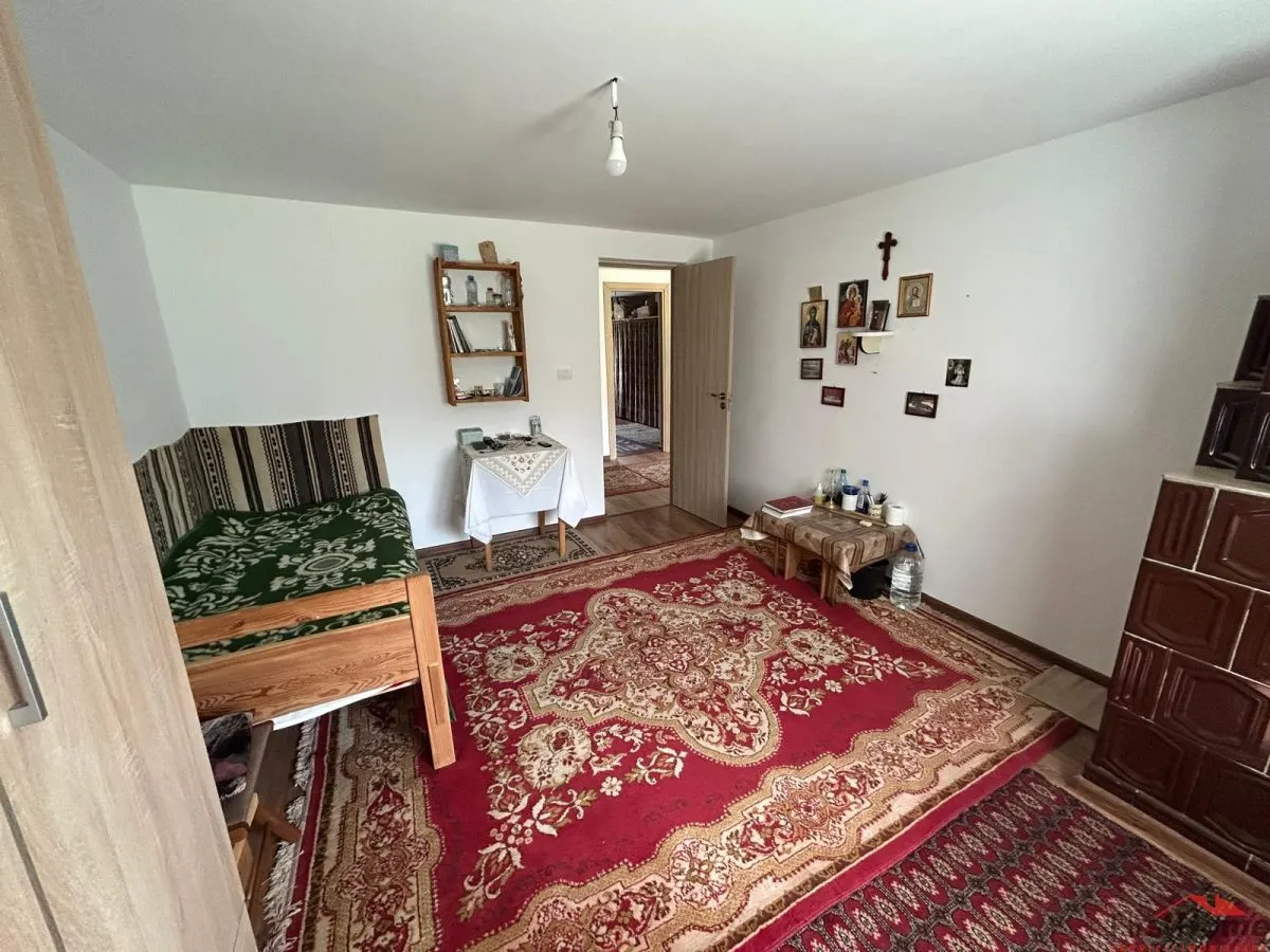 Casa P+M, de vanazre, in com. Vrancioaia - foto 18