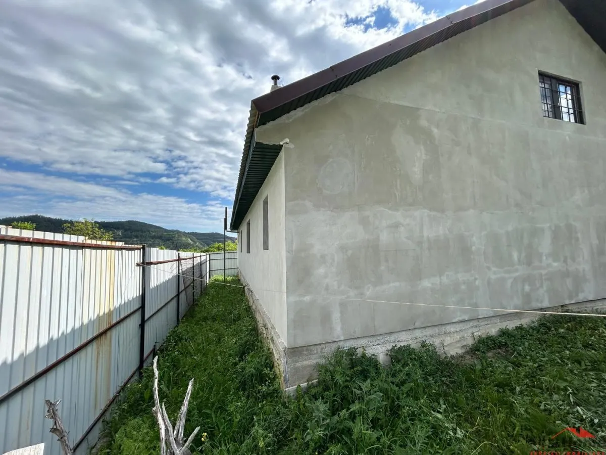 Casa P+M, de vanazre, in com. Vrancioaia - foto 4