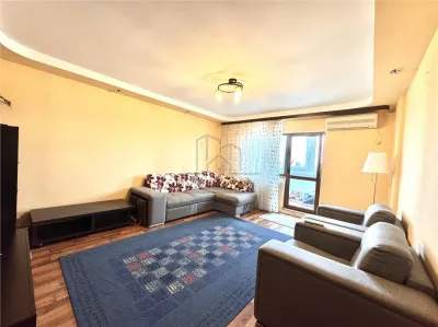 Apartament 3 camere cu centrala proprie - foto 2