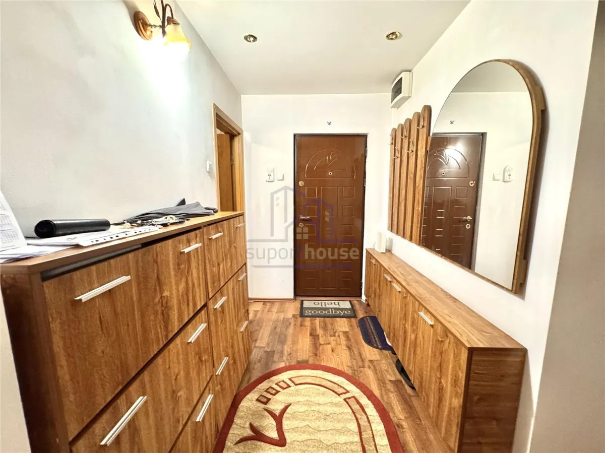 Apartament 3 camere cu centrala proprie - foto 16