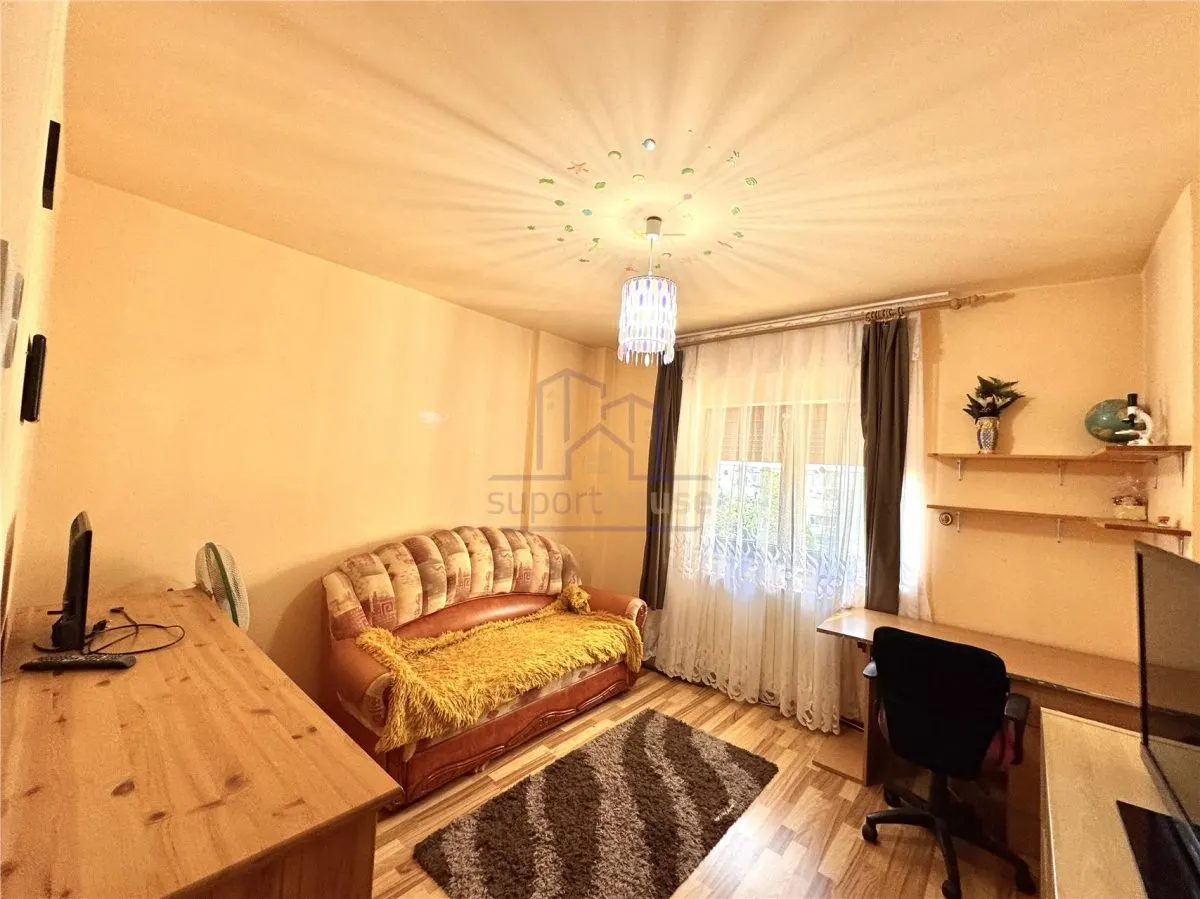 Apartament 3 camere cu centrala proprie - foto 7