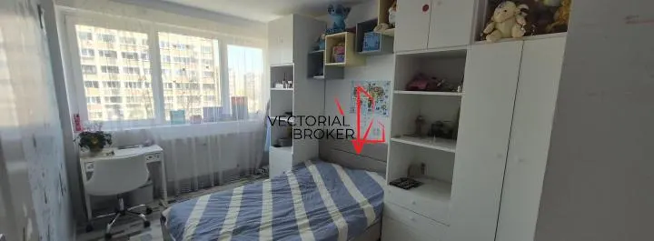 Apartament 3 camere decomandate, et.4, renovat, mobilat, 71mp, Basarabia- Pta Muncii - foto 3