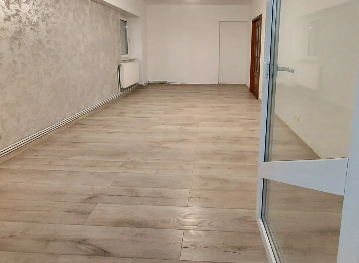 Apartament 3 Camere, 2 Băi, Păcurari, Et.2, complet renovat- 84mp - foto 2
