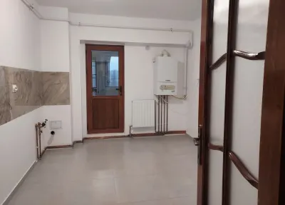 Apartament 3 Camere, 2 Băi, Păcurari, Et.2, complet renovat- 84mp - foto 3