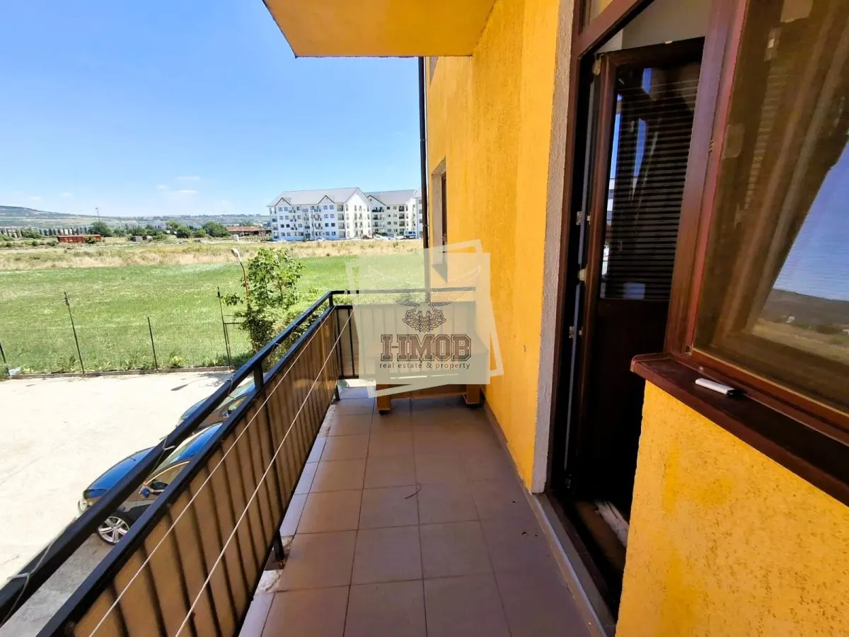 Apartament 2 camere decomandat balcon si parcare in Selimbar - foto 11