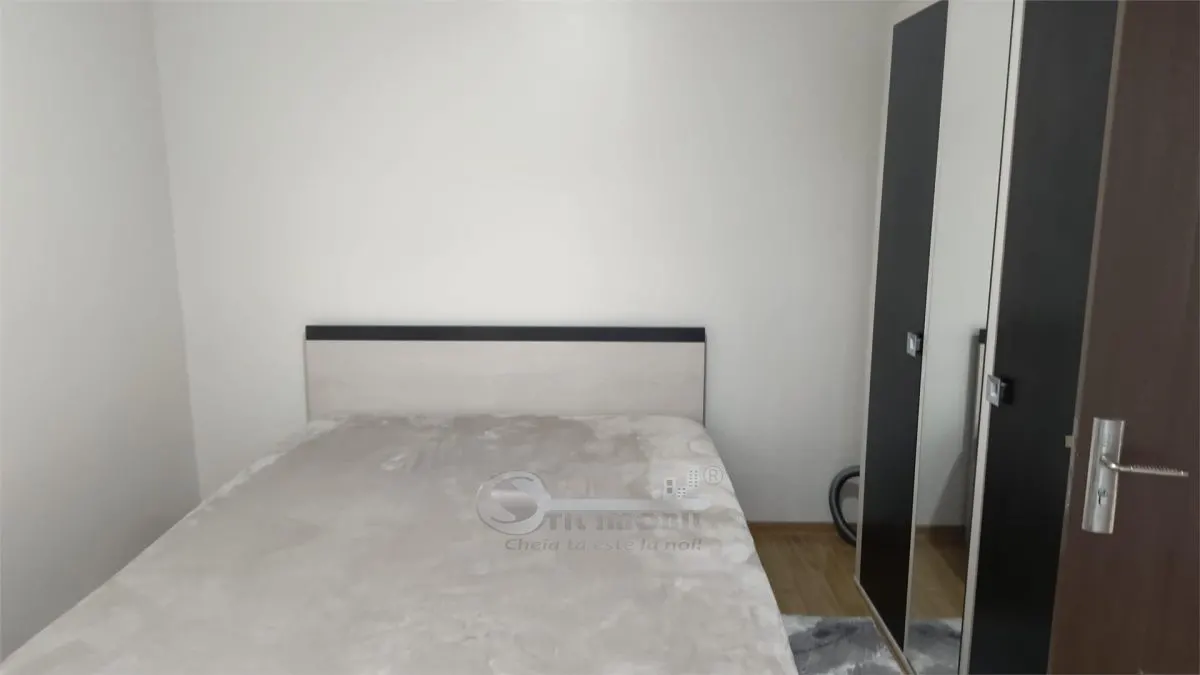 APARTAMENT 3 CAMERE NEDECOMANDAT CANTEMIR PODU ROS - foto 9
