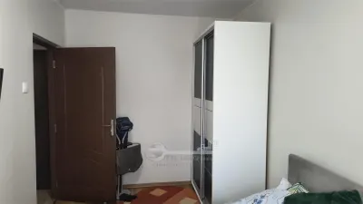 APARTAMENT 3 CAMERE NEDECOMANDAT CANTEMIR PODU ROS - foto 10