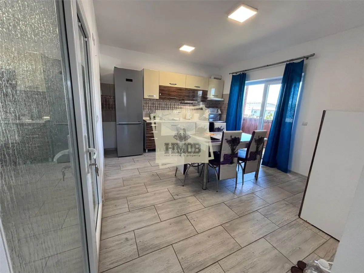 Apartament cu 3 camere si terasa la intare Sura Mare - foto 1