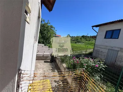 Apartament cu 3 camere si terasa la intare Sura Mare - foto 9