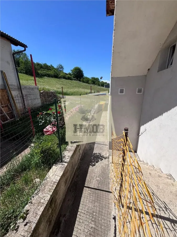 Apartament cu 3 camere si terasa la intare Sura Mare - foto 10