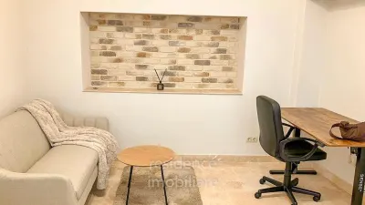 Apartament 2 camere, Centru, zona Sora + Camera depozitare - foto 2