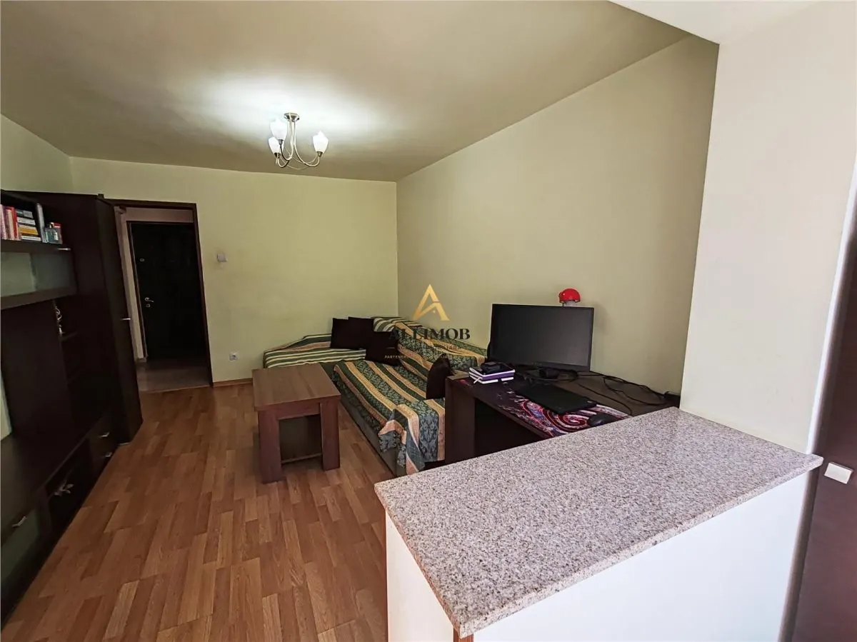 Apartament 3 camere in Ploiesti, zona Vest - foto 2