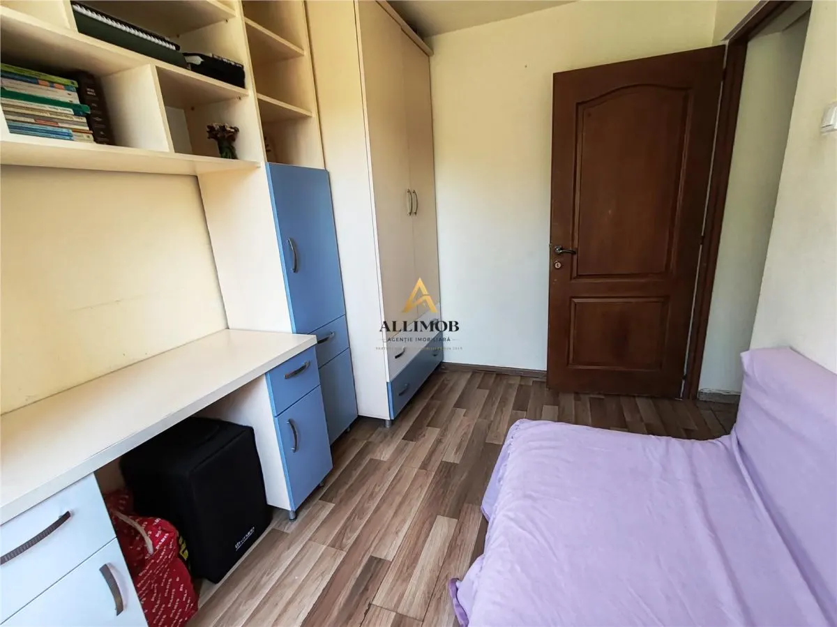Apartament 3 camere in Ploiesti, zona Vest - foto 13