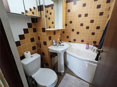 Apartament 3 camere in Ploiesti, zona Vest - foto 19