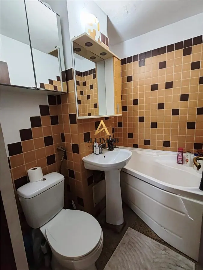 Apartament 3 camere in Ploiesti, zona Vest - foto 20