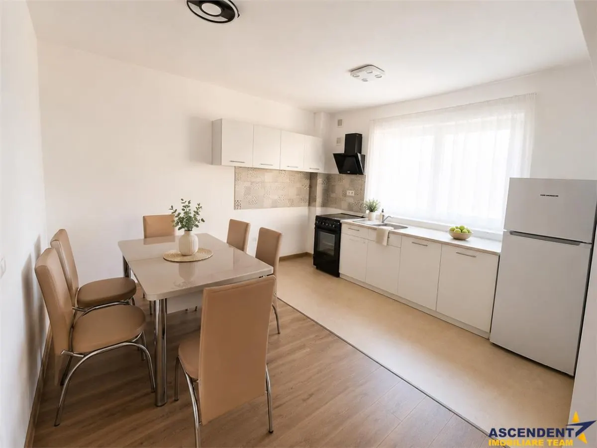 Prima inchiriere, confort S, mobilat, utilat, boxa, loc parcare,Tractorul, Brasov - foto 1