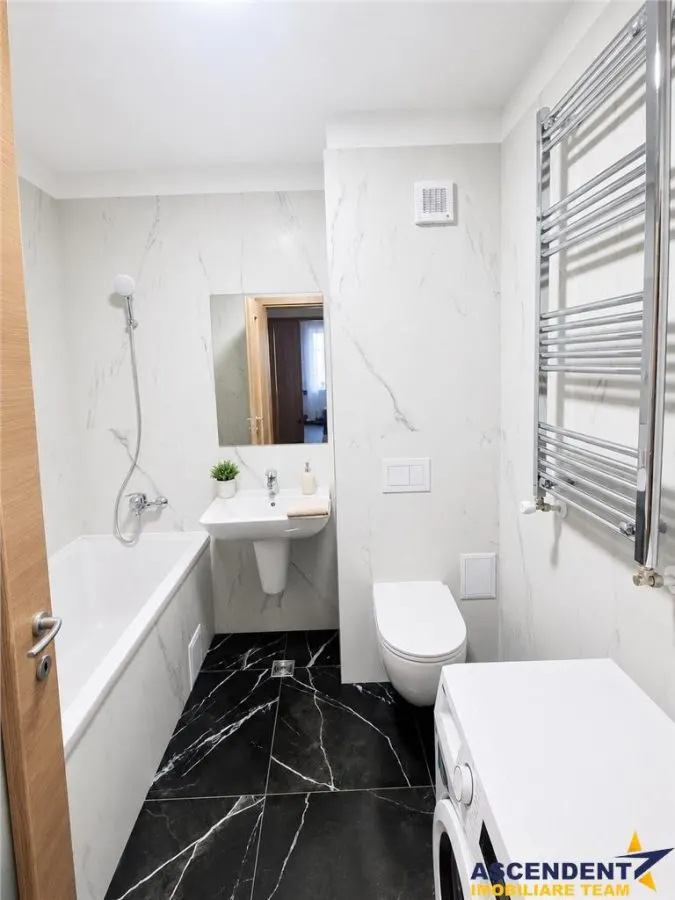 Prima inchiriere, confort S, mobilat, utilat, boxa, loc parcare,Tractorul, Brasov - foto 4