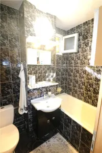 Apartament 2 camere , centrala proprie , zona Cetatii - foto 13
