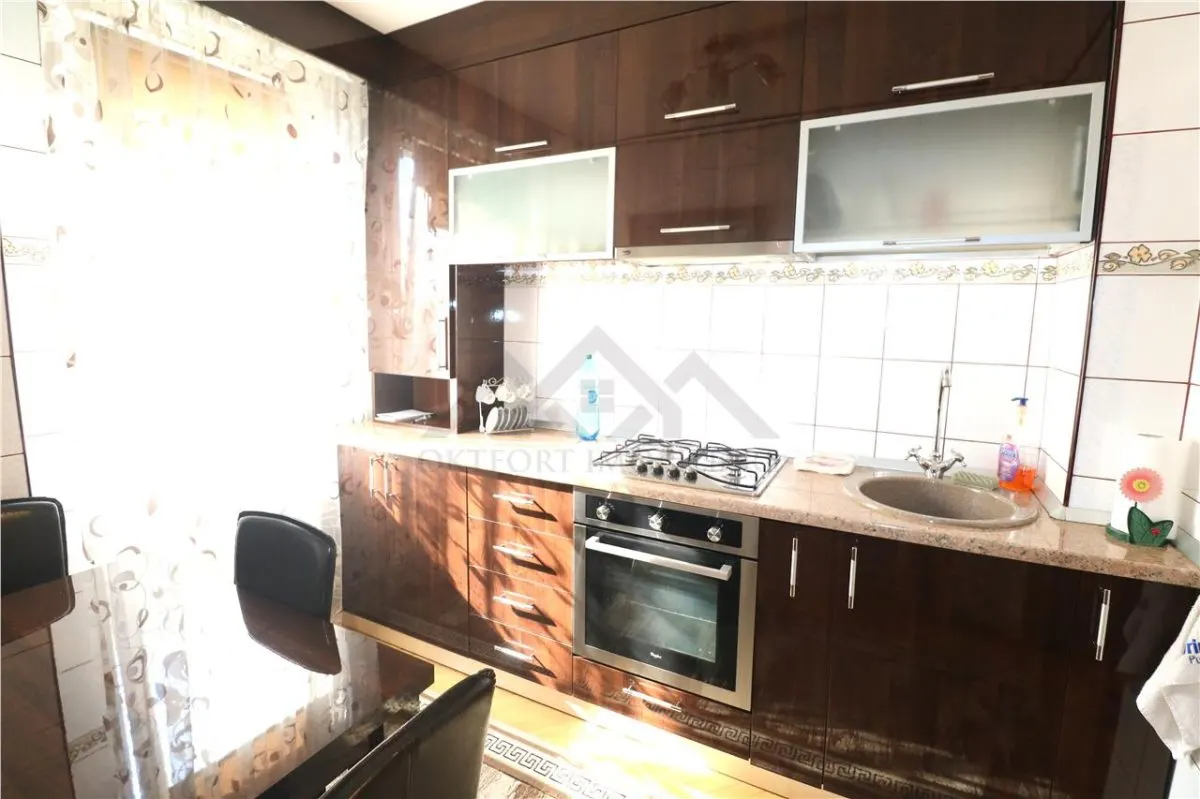 Apartament 2 camere , centrala proprie , zona Cetatii - foto 10