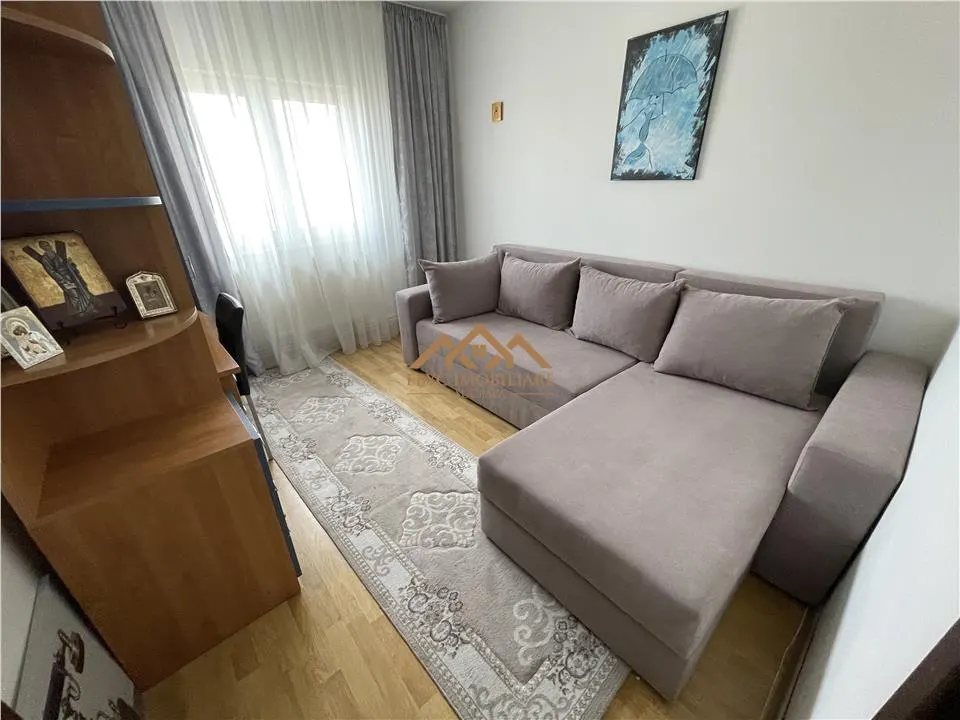 Se inchiriaza | Apartament 3 camere | Obcini - foto 4