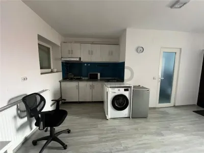 RECO Apartament ultracentral 62 mp utili-compartimentat in 2 unitati separate,  Oradea - foto 7